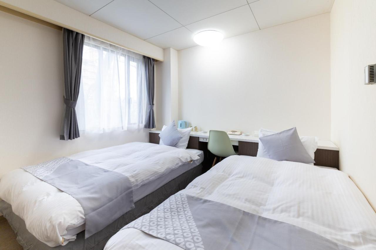 Oyo Joetsu City Hotel Kasugayama Esterno foto