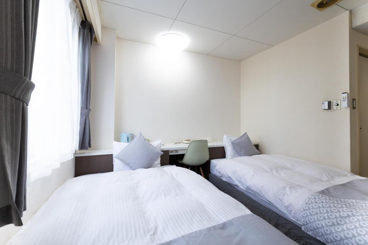 Oyo Joetsu City Hotel Kasugayama Esterno foto