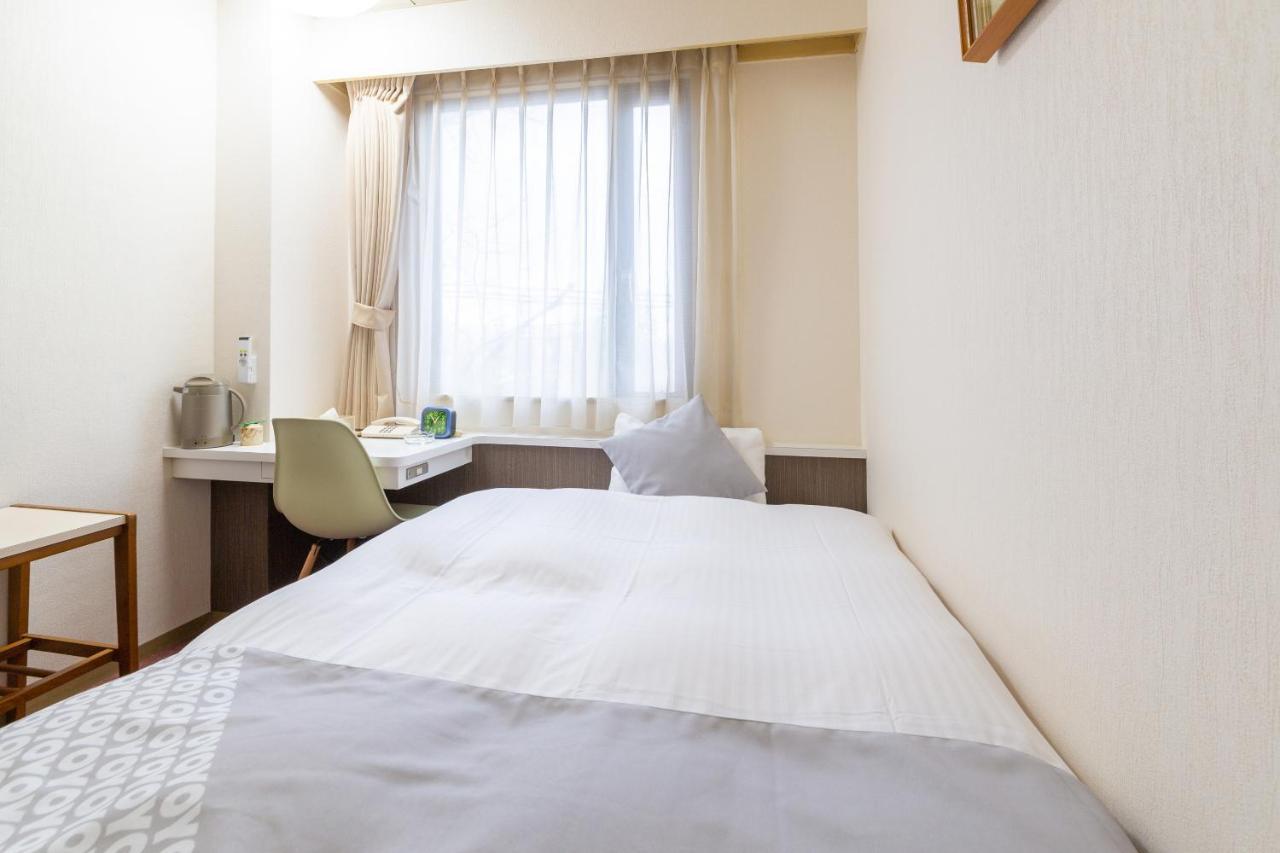 Oyo Joetsu City Hotel Kasugayama Esterno foto